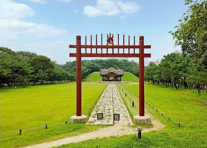 강남 선정릉 감성숙소,코엑스,잠실,강남 핫플,넷플릭스,최대6인,무료짐보관